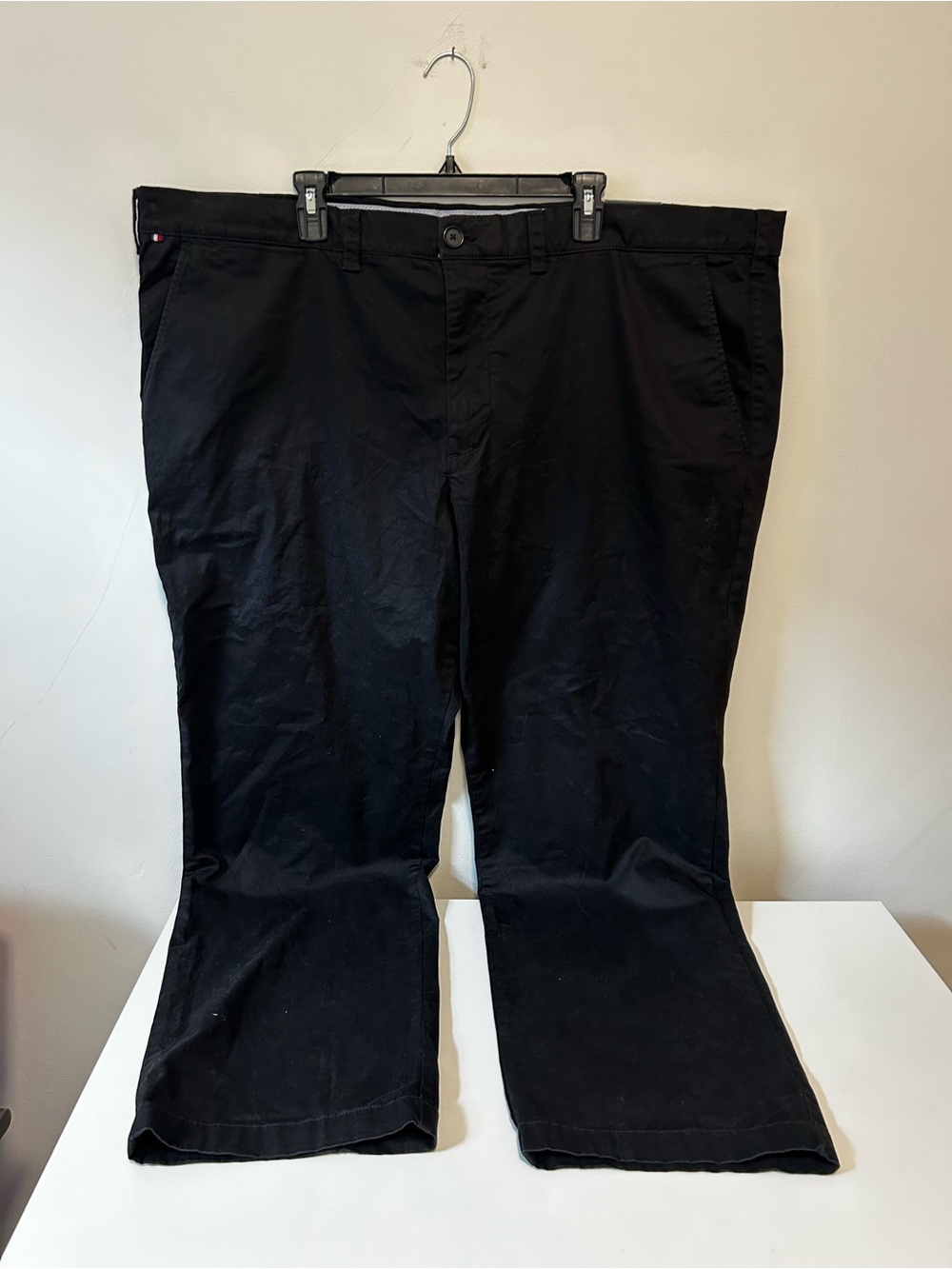 Tommy Hilfiger Men's Black Chino Pants